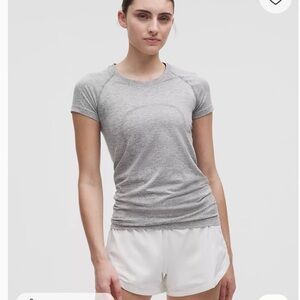 lululemon athletica Light Gray Short Sleeve Tee